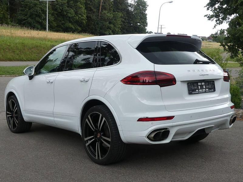Gebraucht Porsche Cayenne Platinum Edition 262 PS (192 kW) 2017 Weiß SUV