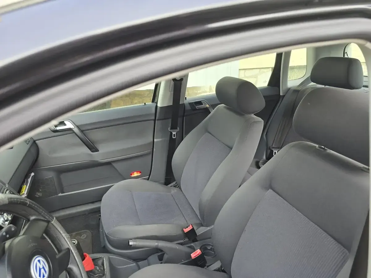 Gebraucht VW Polo 63 PS (46 kW) 2002 Schwarz Limousine