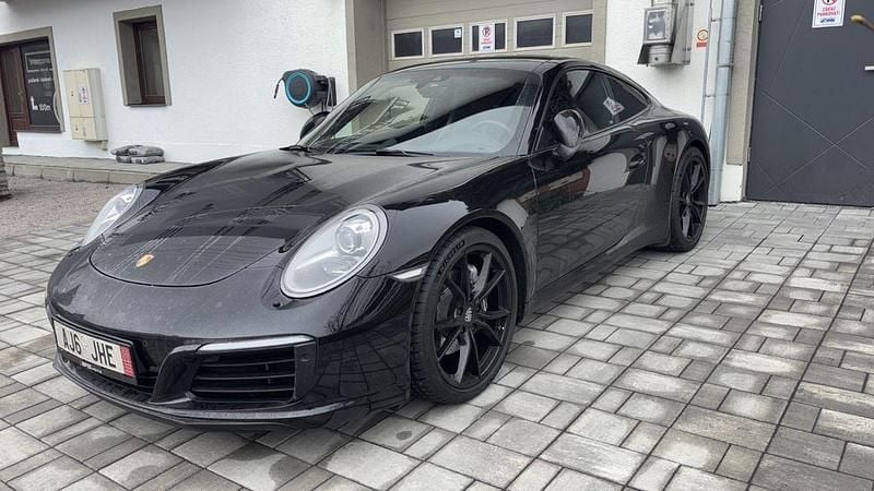 Gebraucht Porsche 911 370 PS (272 kW) 2018 Schwarz