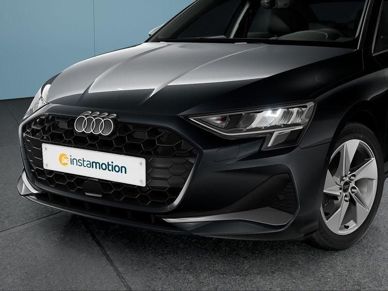 Gebraucht Audi A3 150 PS (110 kW) 2025 Grau Limousine