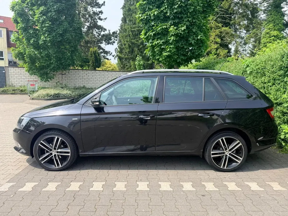 Gebraucht Skoda Fabia Clever 90 PS (66 kW) 2018 Schwarz Kombi