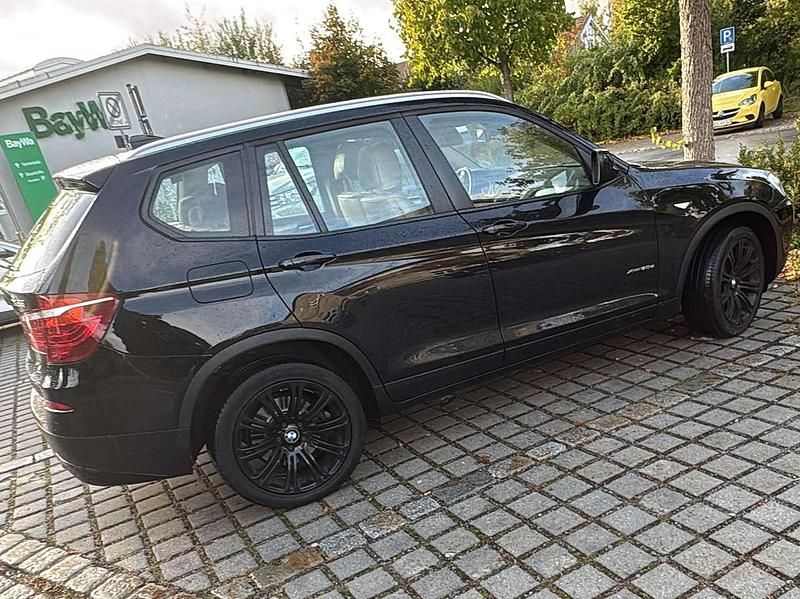 Gebraucht BMW X3 184 PS (135 kW) 2011 Schwarz SUV