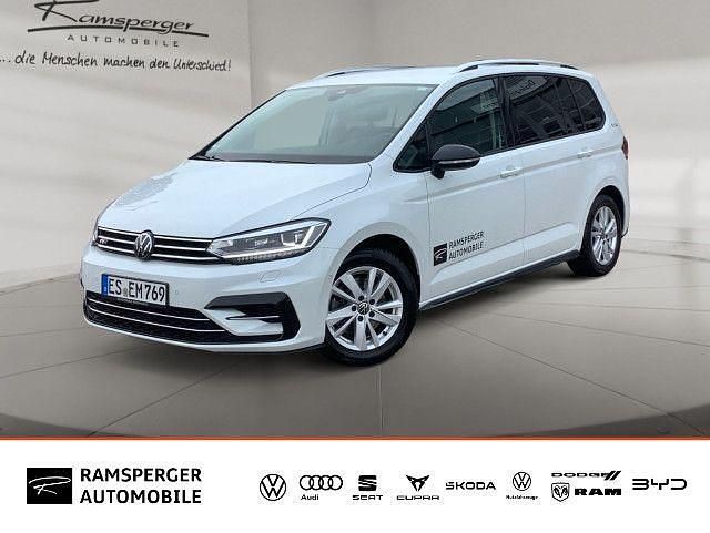 Gebraucht VW Touran Goal 150 PS (110 kW) 2025 Weiß (oryxweiß perlmutteffekt) Van / Kleinbus