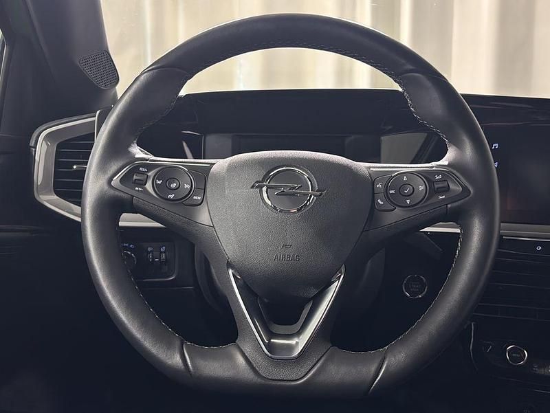 Gebraucht Opel Mokka-e 100 kW (136 PS) 2023 Grün SUV