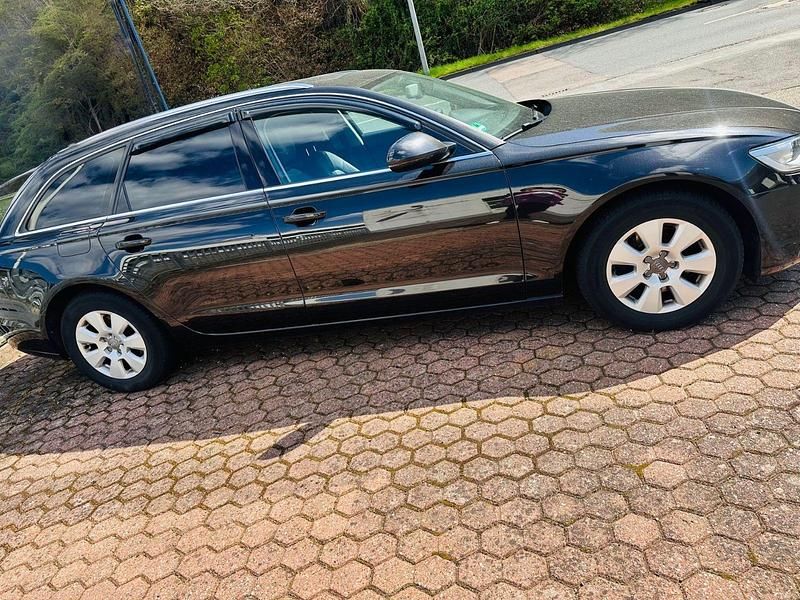 Second-hand Audi A6 245 CP (180 kW) 2012 Negru Break