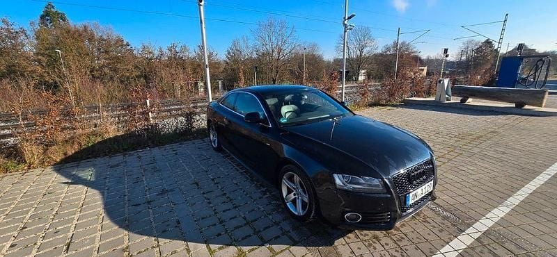 Schwarz Gebraucht 2009 Audi A5 Sport Coupé | 10.500 € (Fairer Preis) - Bild 1/4
