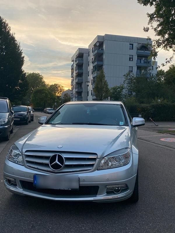Silber Gebraucht 2008 Mercedes C200 Limousine | 5.500 € (Guter Preis) - Bild 1/4