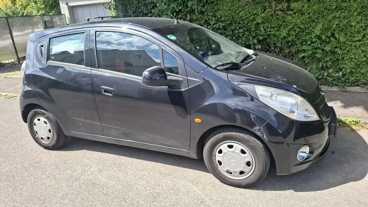 Gebraucht Chevrolet Spark LS 68 PS (50 kW) 2010 Schwarz Kleinwagen