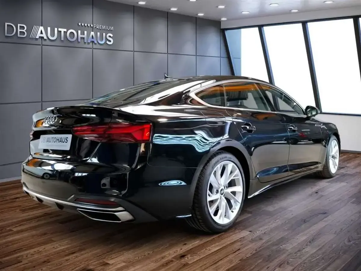 Gebraucht Audi A5 Advanced Plus 204 PS (150 kW) 2023 Mythosschwarz metallic Coupé