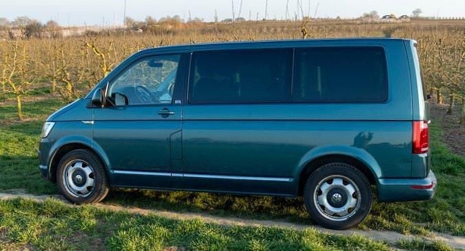 Gebraucht VW T6 Generation Six 204 PS (150 kW) 2016 Grün Van