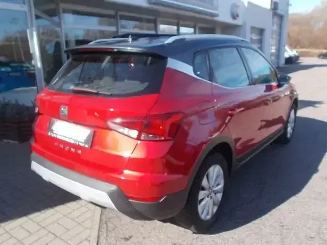 Gebraucht Seat Arona XCELLENCE 116 PS (85 kW) 2019 Desire rot, magnetic tech SUV