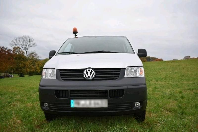 Silber Gebraucht 2008 VW T5 Van | 13.400 € (Teuer) - Bild 1/4