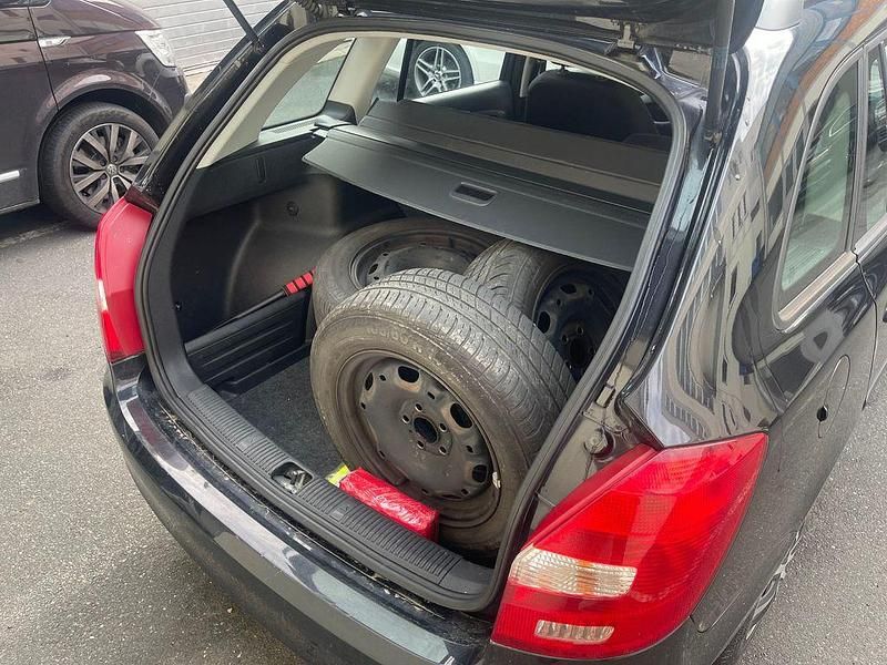 Gebraucht Skoda Fabia Family 86 PS (63 kW) 2011 Schwarz Kombi