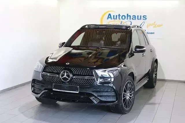 Gebraucht Mercedes GLE580 AMG 489 PS (359 kW) 2022 Schwarz SUV