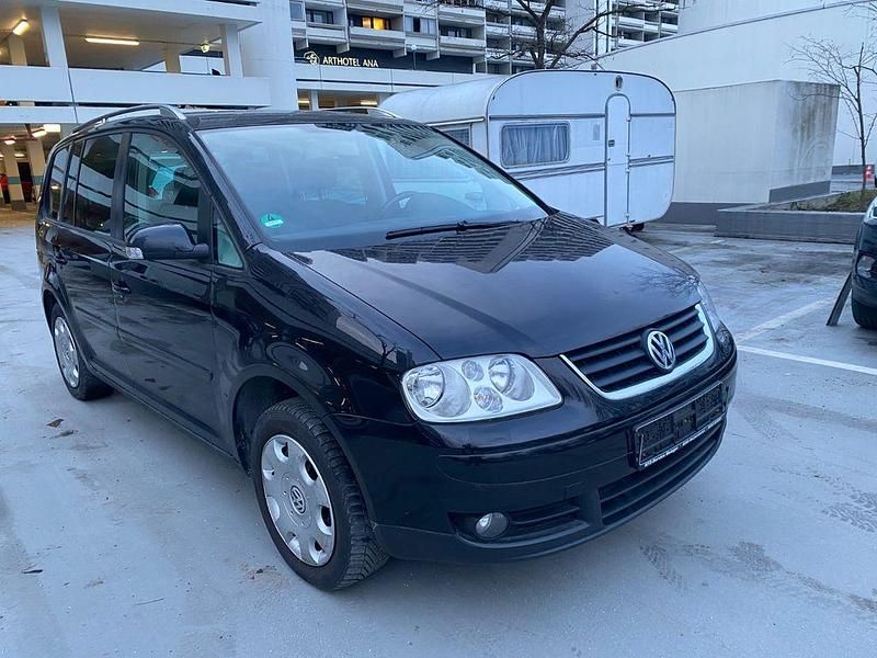 Gebraucht VW Touran 150 PS (110 kW) 2005 Schwarz Van / Kleinbus