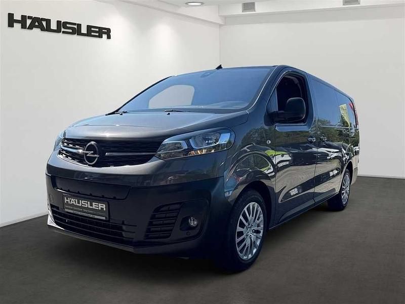 Grau Gebraucht 2022 Opel Vivaro-e Combi Elegance Van | 28.900 € (Teuer) - Bild 1/4