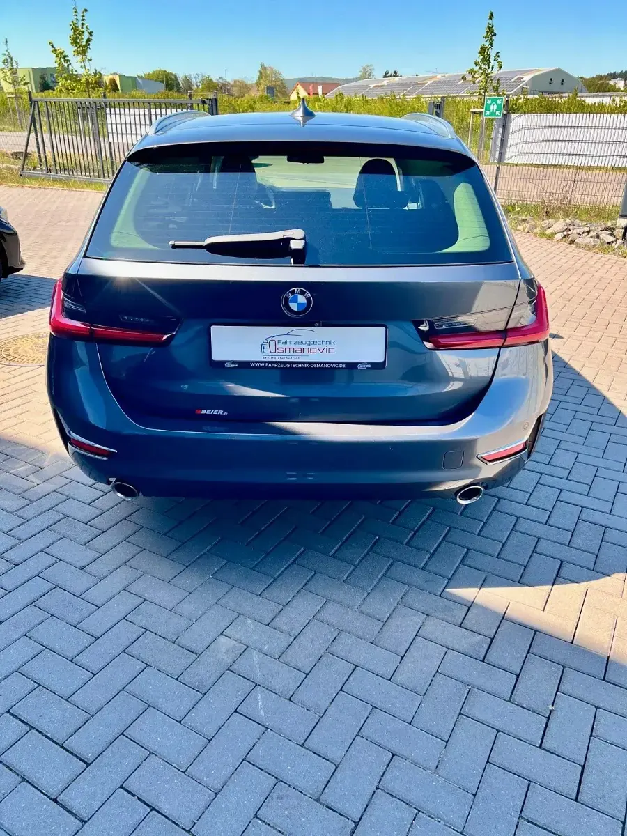 Gebraucht BMW 320 Luxury Line 190 PS (139 kW) 2021 Grau Kombi