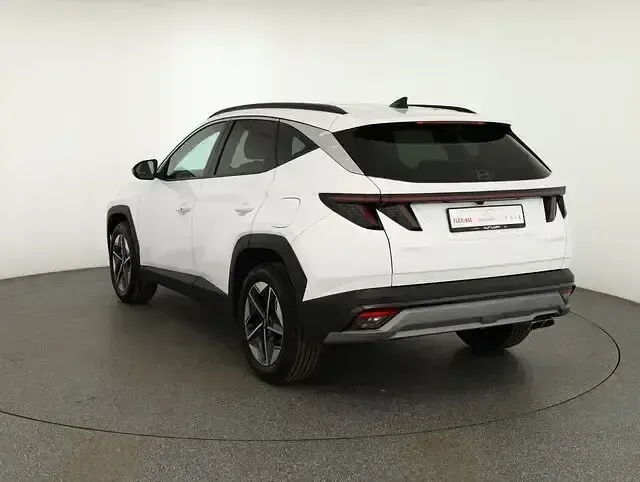 Neu Hyundai Tucson 150 PS (110 kW) 2025 Grau SUV