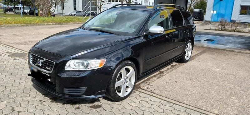 Gebraucht Volvo V50 136 PS (100 kW) 2010 Schwarz Kombi
