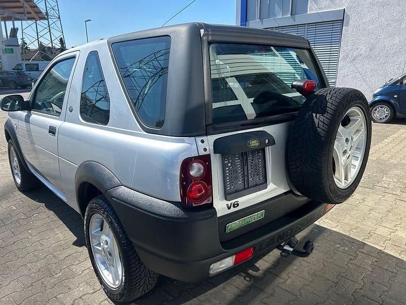Gebraucht Land Rover Freelander 177 PS (130 kW) 2002 Silber SUV