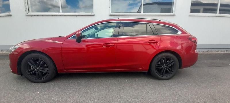 Gebraucht Mazda 6 175 PS (128 kW) 2016 Rot Limousine