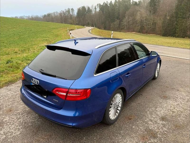 Gebraucht Audi A4 S-line plus 190 PS (139 kW) 2015 Blau Kombi