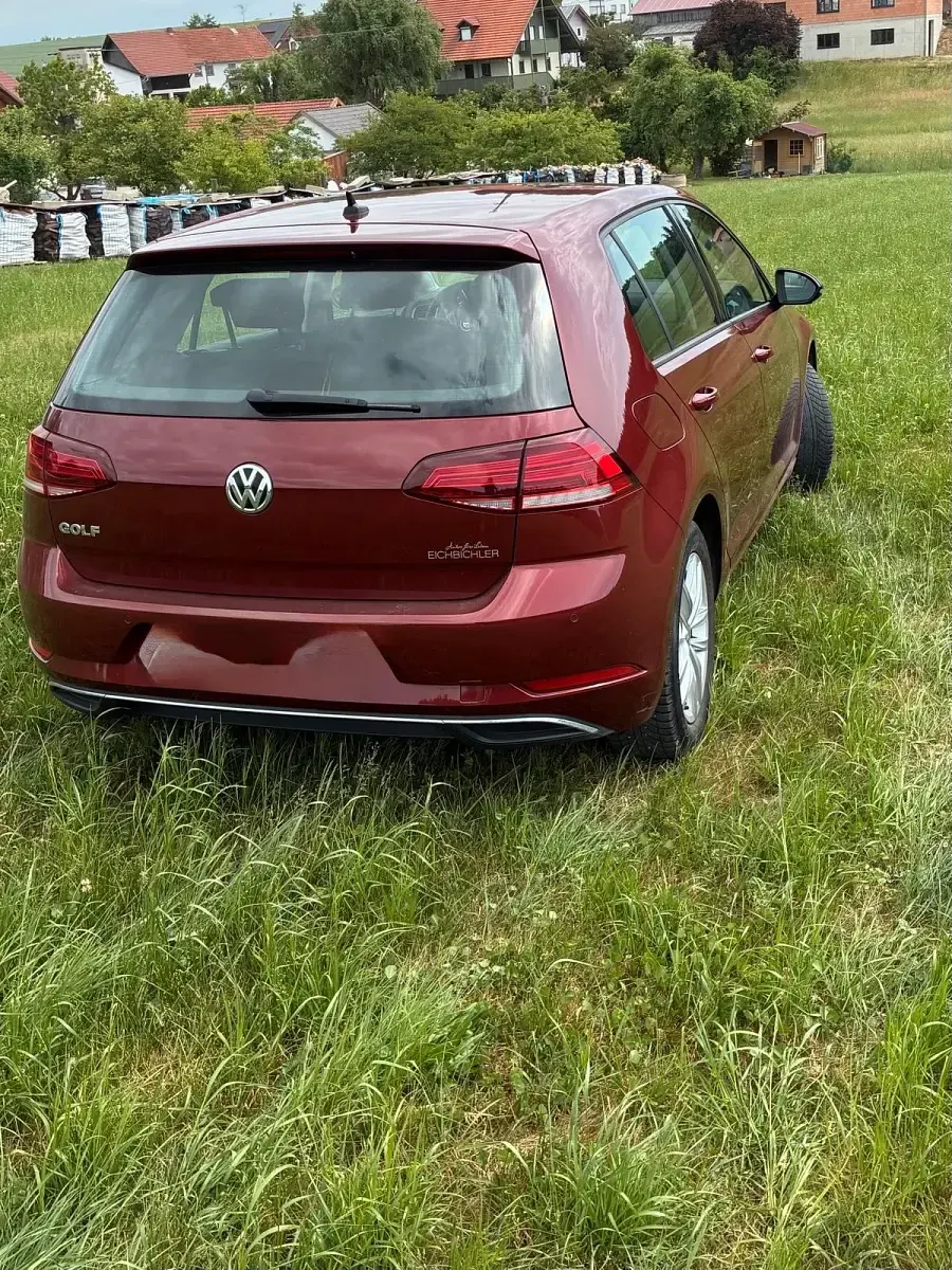 Gebraucht VW Golf VII 86 PS (63 kW) 2019 Rot Kleinwagen