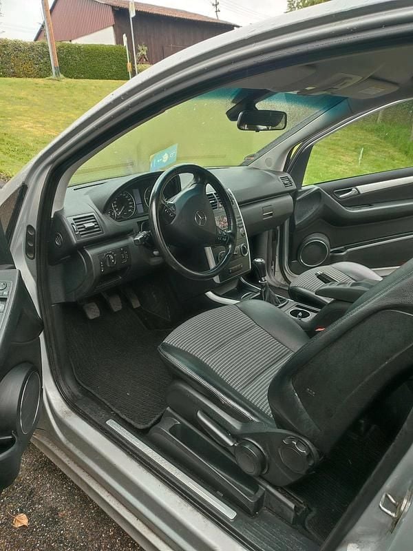 Gebraucht Mercedes A180 2005 Silber Kleinwagen