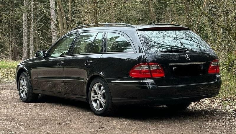 Schwarz Gebraucht 2008 Mercedes E280 Elegance Limousine | 4.999 € (Superpreis) - Bild 1/1