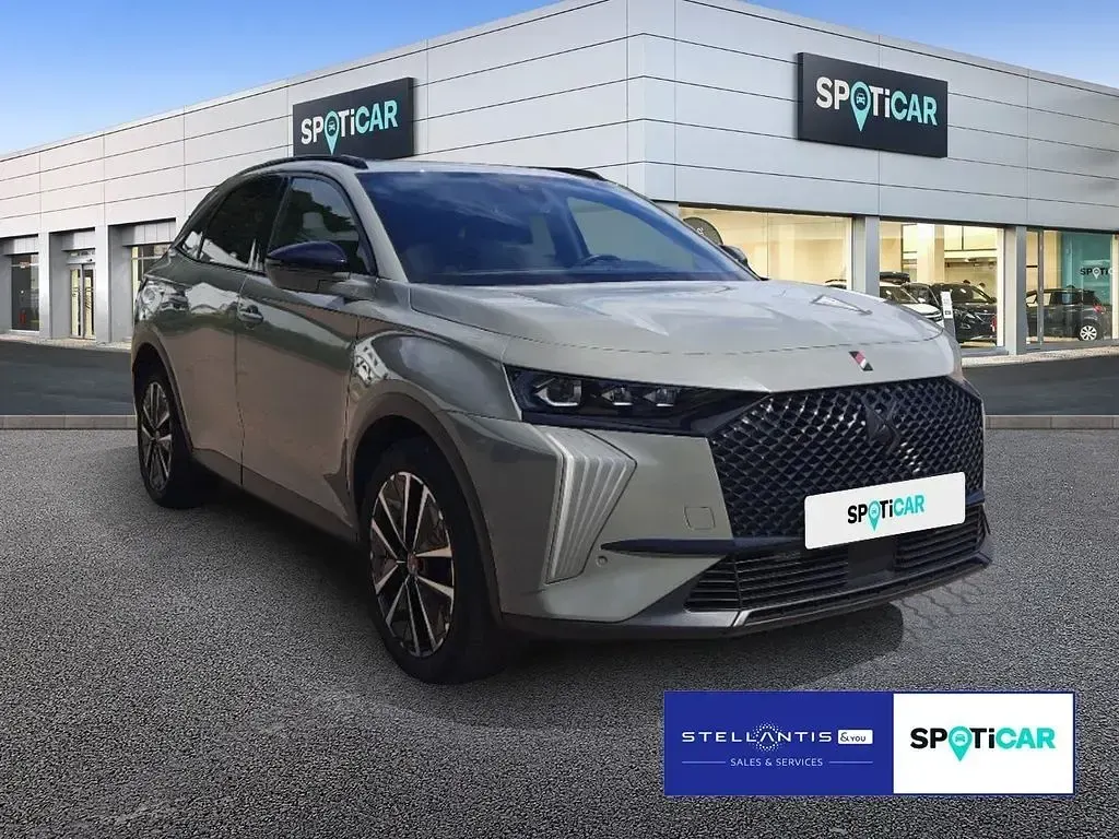 Gebraucht DS Automobiles DS7 Crossback Performance Line Plus 131 PS (96 kW) 2023 Grau SUV