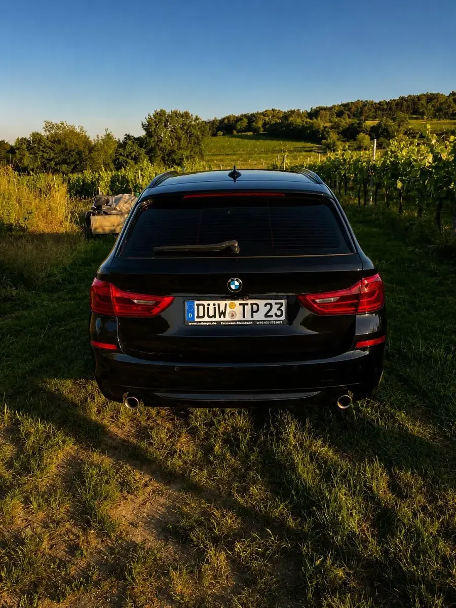 Gebraucht BMW 530 Sport Line 252 PS (185 kW) 2019 Schwarz Kombi