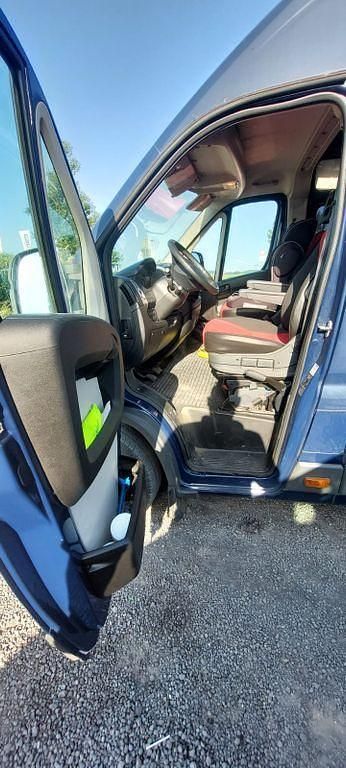 Gebraucht Fiat Ducato 148 PS (108 kW) 2012 Blau Van