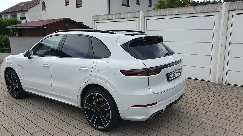 Gebraucht Porsche Cayenne 462 PS (339 kW) 2021 Weiß SUV