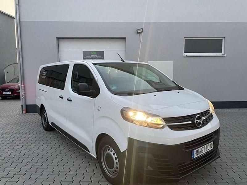 White jade Gebraucht 2022 Opel Vivaro Van | 17.480 € (Teuer) - Bild 1/4