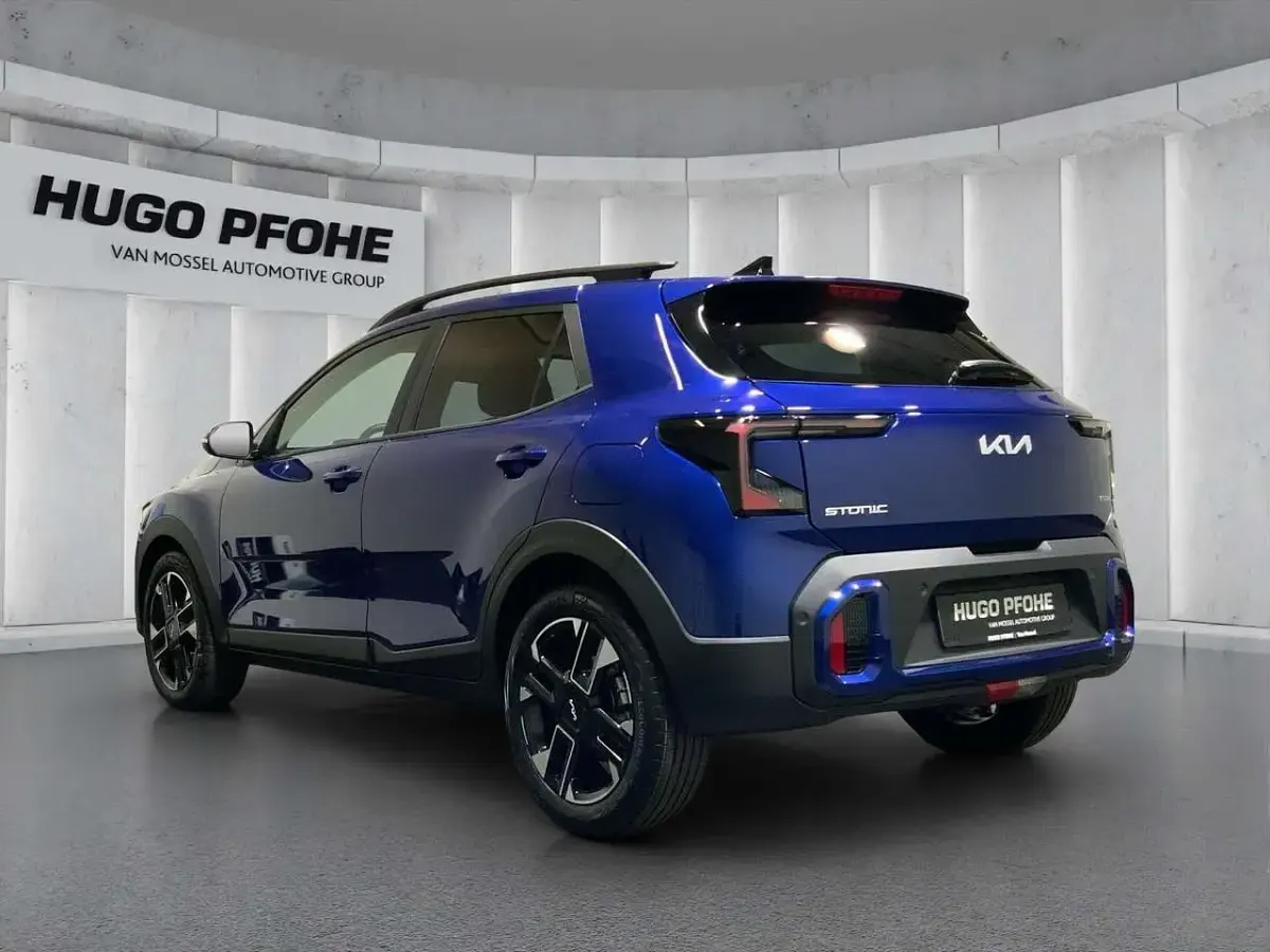 Neu Kia Stonic GT-Line 116 PS (85 kW) 2026 Yachtblau metallic SUV