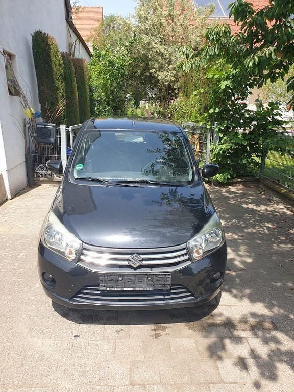 Schwarz Gebraucht 2014 Suzuki Celerio Comfort Limousine | 6.500 € (Fairer Preis) - Bild 1/4