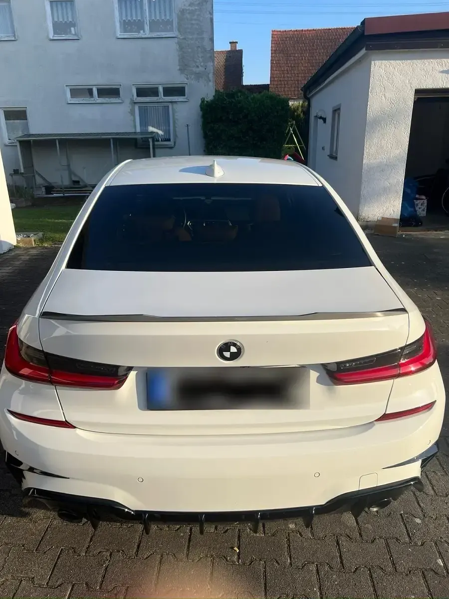 Gebraucht BMW 330 M Sport 258 PS (189 kW) 2019 Weiß Limousine