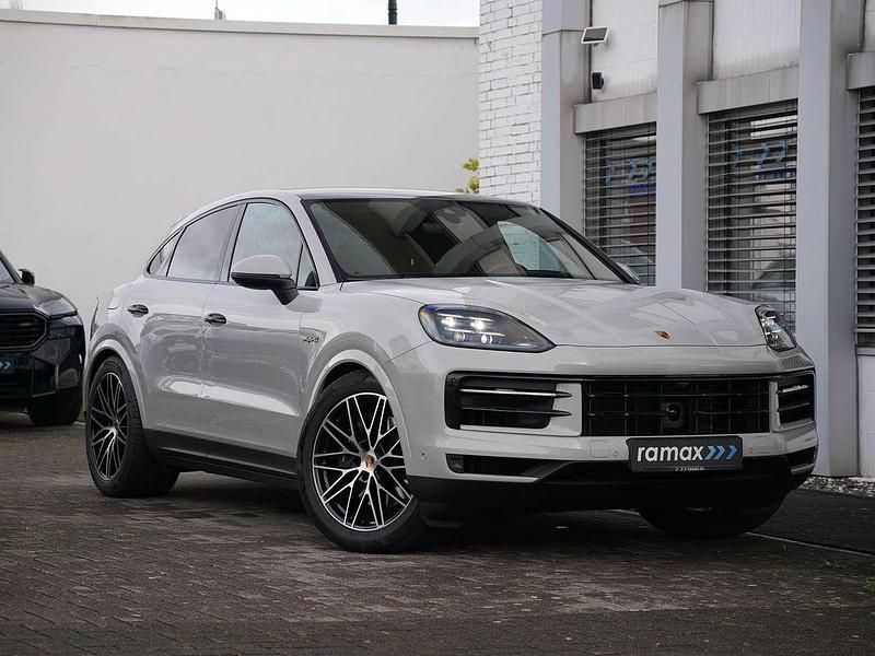 Kreide Gebraucht 2024 Porsche Cayenne SUV | 108.800 € - Bild 1/4