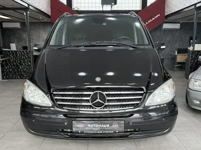 Gebraucht Mercedes Viano 204 PS (150 kW) 2008 Obsidianschwarz metallic Van / Kleinbus