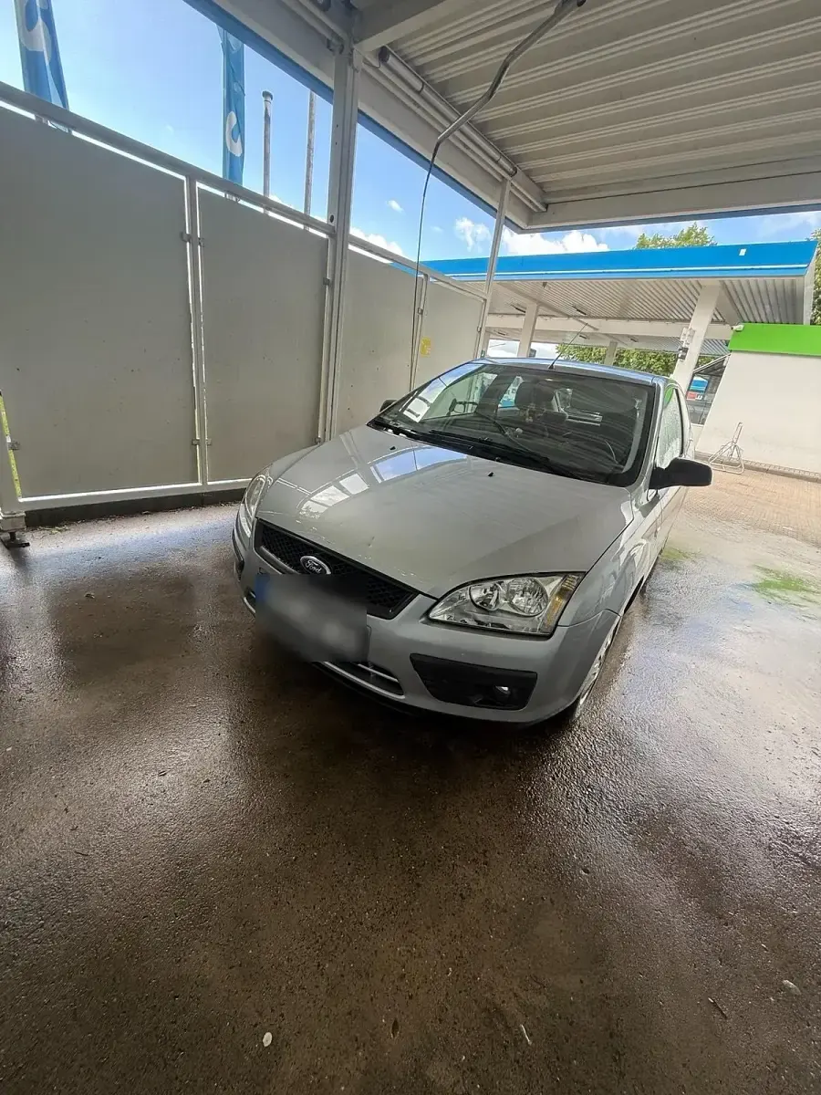 Gebraucht Ford Focus 2004 Silber Kombi