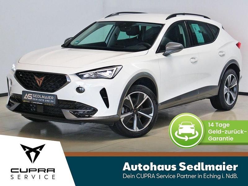 Candy weiss Gebraucht 2024 Cupra Formentor SUV | 26.730 € (Etwas zu teuer) - Bild 1/4