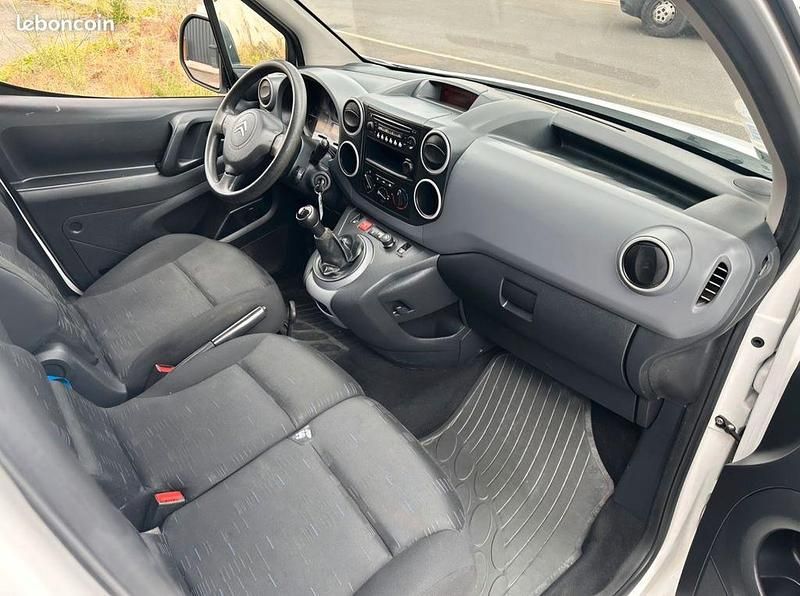 Gebraucht Citroën Berlingo Attraction 75 PS (55 kW) 2011 Weiß Van / Kleinbus