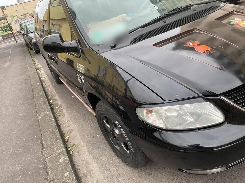 Gebraucht Chrysler Grand Voyager 124 PS (91 kW) 2004 Schwarz Van / Kleinbus
