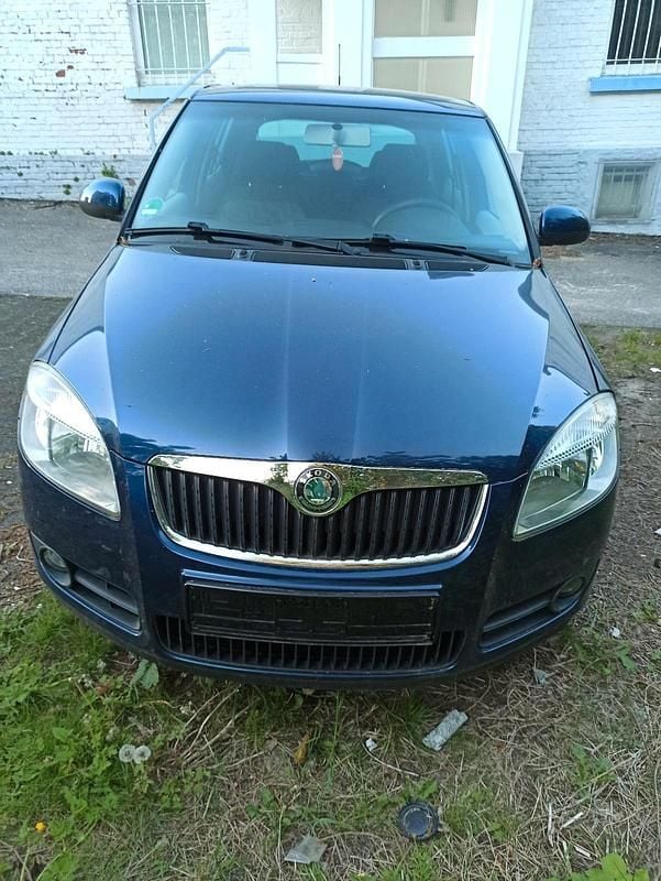 Blau Gebraucht 2007 Skoda Fabia Kleinwagen | 2.500 € (Fairer Preis) - Bild 1/4