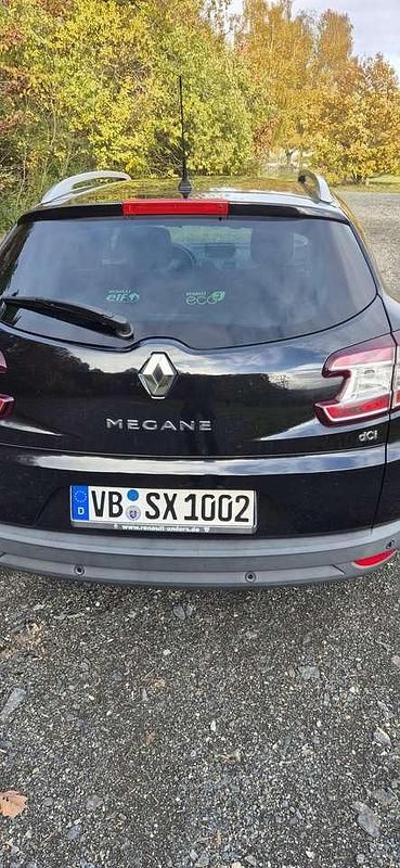 Gebraucht Renault Mégane GrandTour 131 PS (96 kW) 2015 Schwarz Kombi
