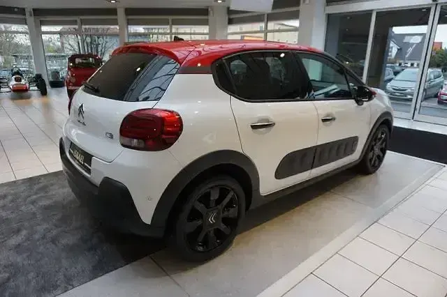 Gebraucht Citroën C3 Shine 110 PS (80 kW) 2019 Weiß SUV