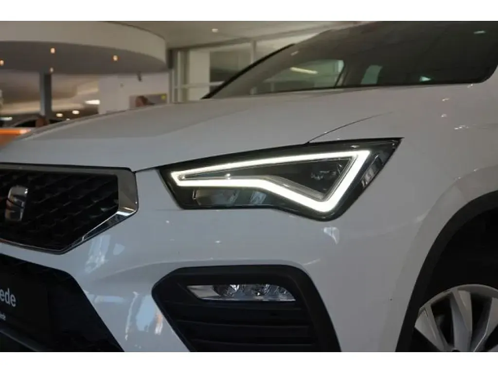 Używany Seat Ateca Style 197 KM (144 kW) 2022 Biały SUV