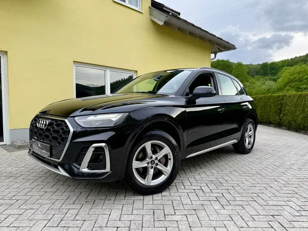 Second-hand Audi Q5 S-Line 204 CP (150 kW) 2022 Negru SUV