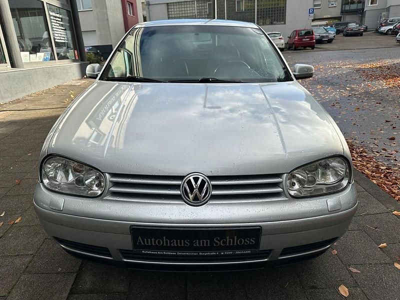 Gebraucht VW Golf IV Highline 150 PS (110 kW) 2001 Silber Limousine