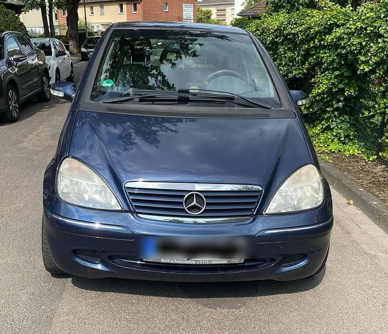 Blau Gebraucht 2003 Mercedes A140 Avantgarde Kleinwagen | 2.950 € - Bild 1/4